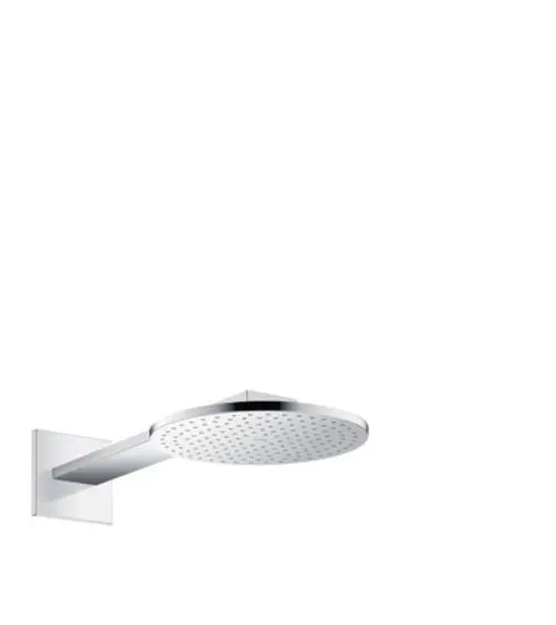 Wandmontierte Kopfbrause in Chrom-Design mit flachem, runden Duschkopf von AXOR, der gleichmäßig Wasser verteilt. Brausearm verbindet Kopfbrause mit Wand.